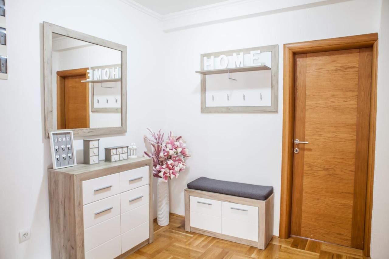 Апартаменты Apartment Prizma Цетине-10